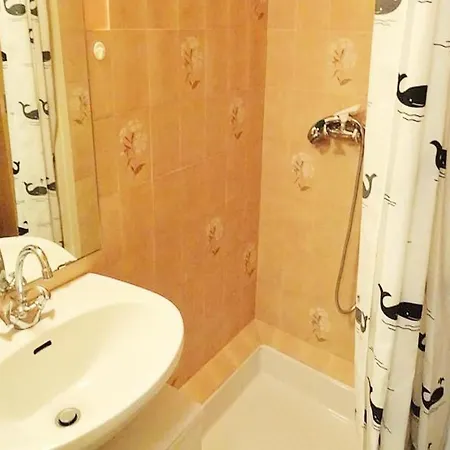 Studio For 2 People アパート *